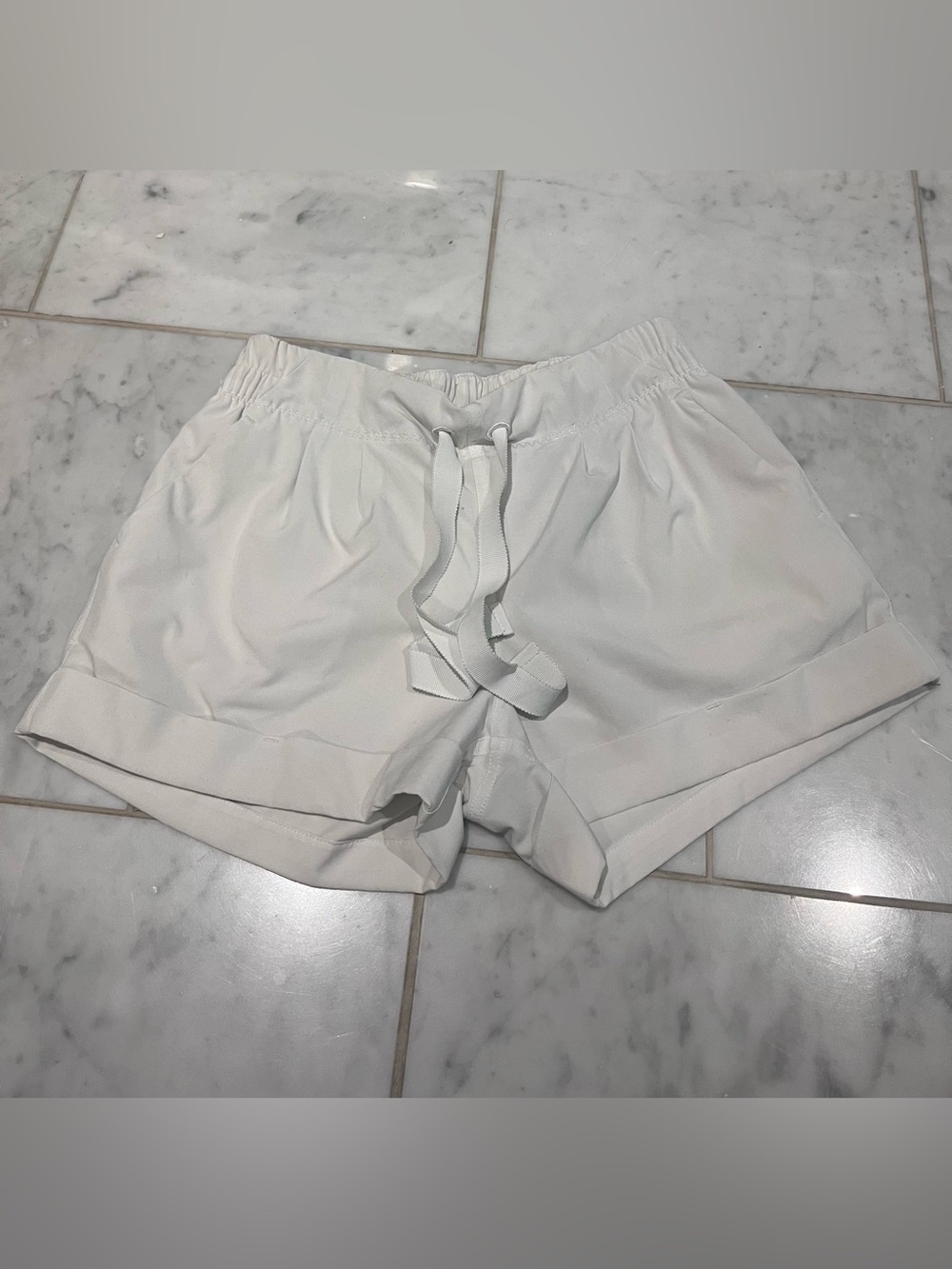 lululemon White Elastic-Waist Athletic Shorts. Few stains barely visible